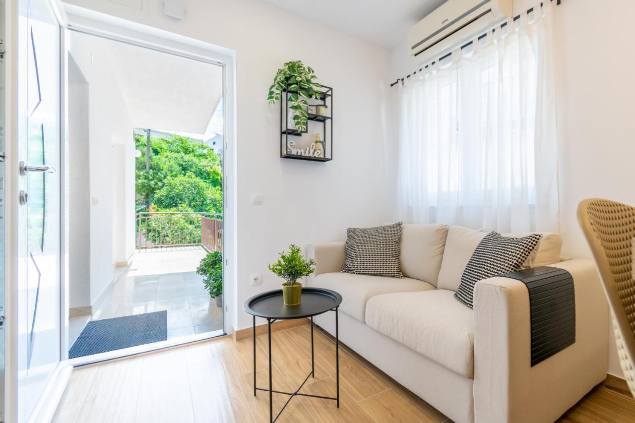 Apartmani Zora Makarska Exterior foto