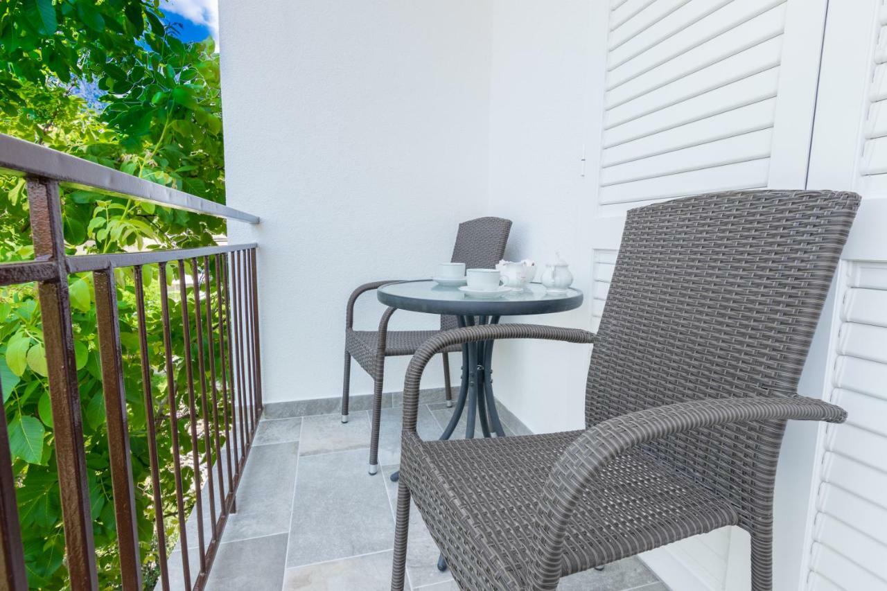 Apartmani Zora Makarska Exterior foto